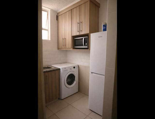 3 BEDROOM APARTMENT FOR SALE IN MONTCLAIR